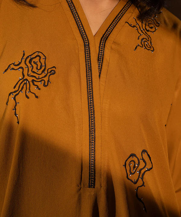 2PC - Embroidered Crepe Solid Suit